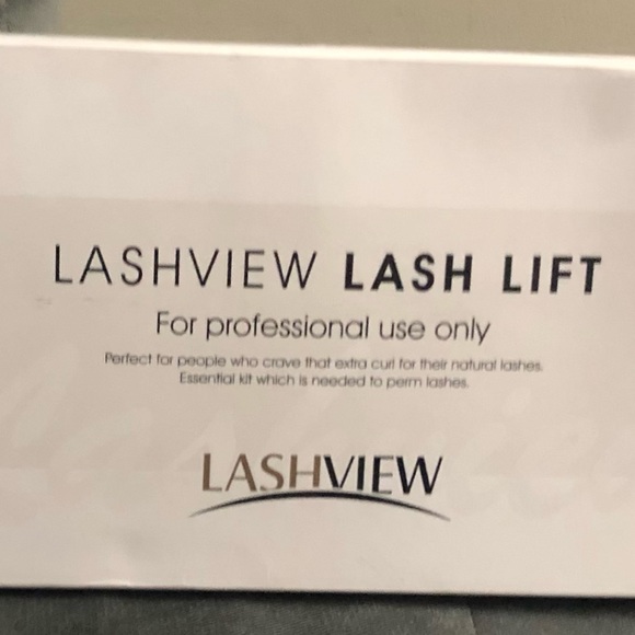 Lashview Lash Lift Professional Eye Lash Kit - Picture 5 of 16